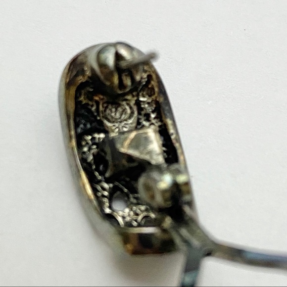 Premier Designs Valerie Crystal Clip-on Convert Pierced Earrings - Picture 11 of 13